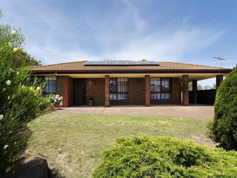 18 Genoa Ct, Hallett Cove SA 5158