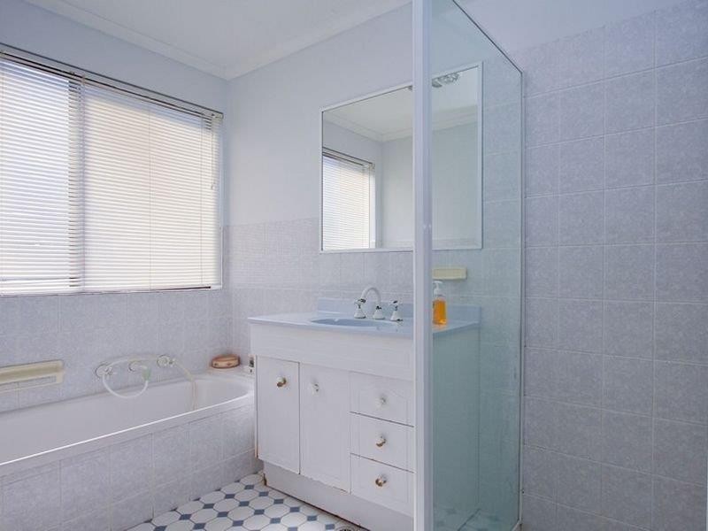 2 Candy  St, Morphett Vale SA 5162
