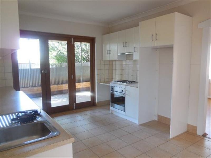 91 Flaxmill Rd, Morphett Vale SA 5162