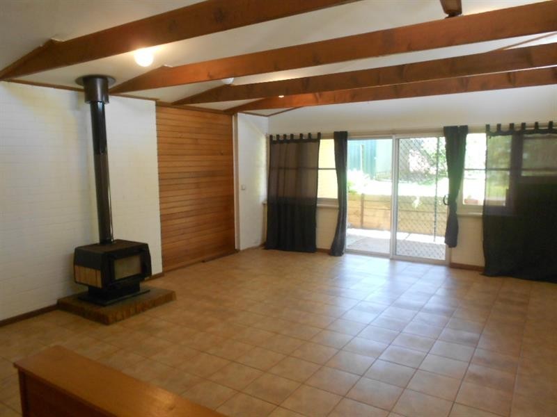 19 Queensferry Rd, Old Reynella SA 5161