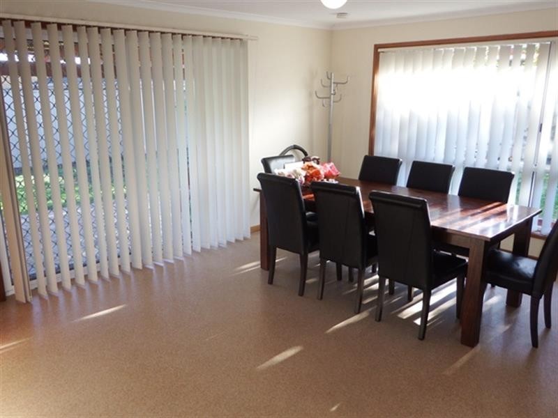 94 Mawson Cct, Woodcroft SA 5162