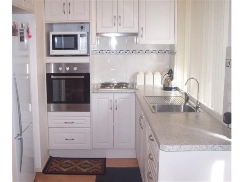 22 Shillabeer Cres, Woodcroft SA 5162