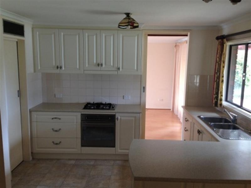 11 Galatea St, Hallett Cove SA 5158