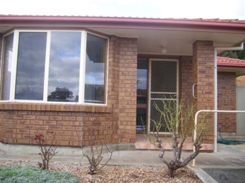 27/17 Zwerner Dr, Hallett Cove SA 5158