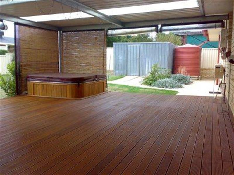 18 California Ave, Hallett Cove SA 5158