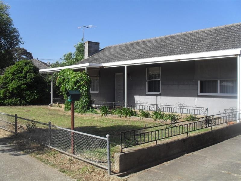 11 Hobart Ave, Warradale SA 5046