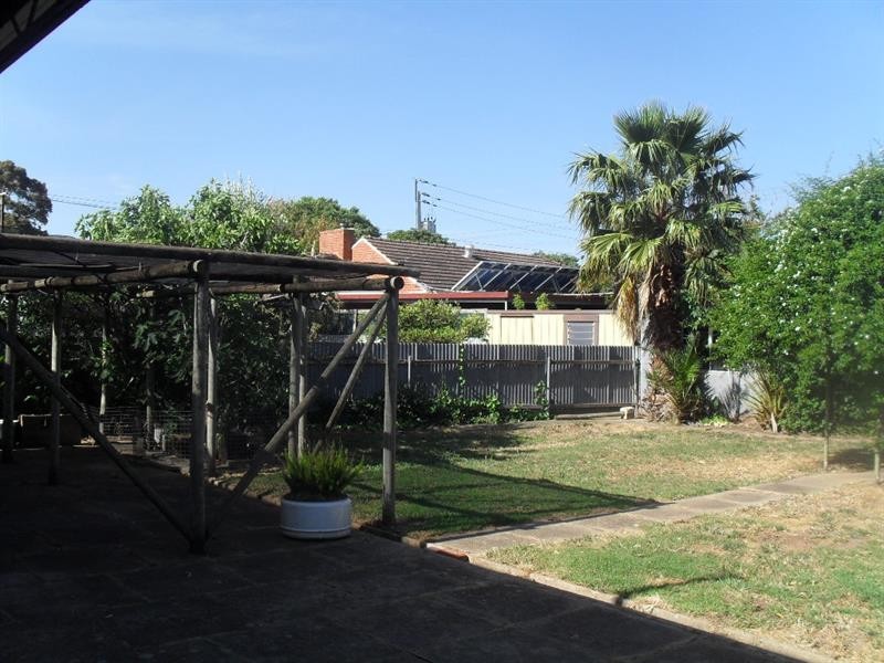 11 Hobart Ave, Warradale SA 5046
