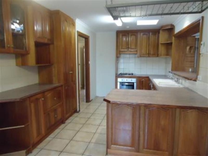 30 Apollo Dr, Hallett Cove SA 5158