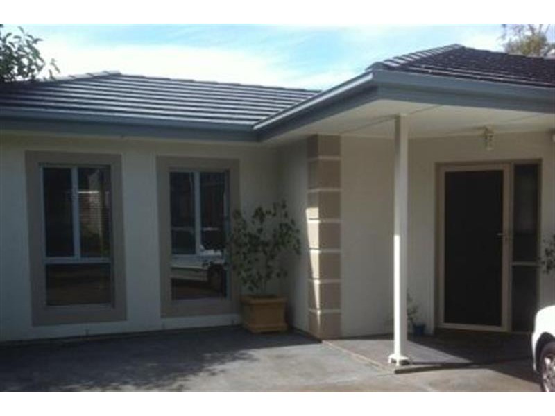 2 Thomas St, Seacliff Park SA 5049