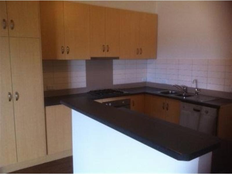 2 Thomas St, Seacliff Park SA 5049