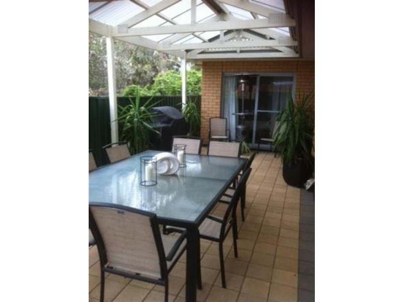 2 Thomas St, Seacliff Park SA 5049