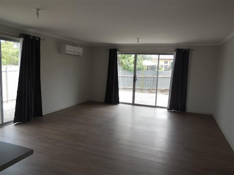 21 Morton  Rd, Christie Downs SA 5164