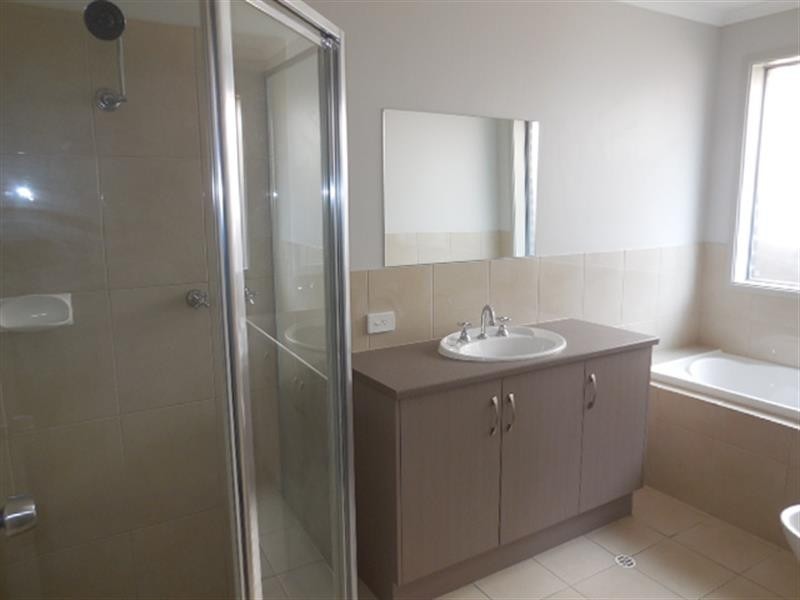 21 Morton  Rd, Christie Downs SA 5164