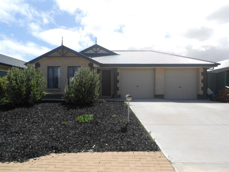 10 Aquamarine Ave, Aldinga Beach SA 5173