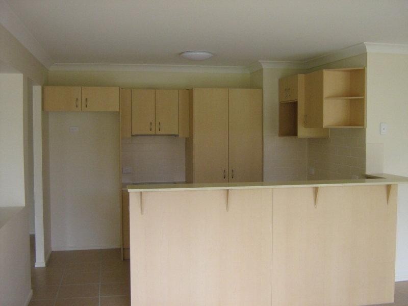 18 Sally Dr, Marsden QLD 4132