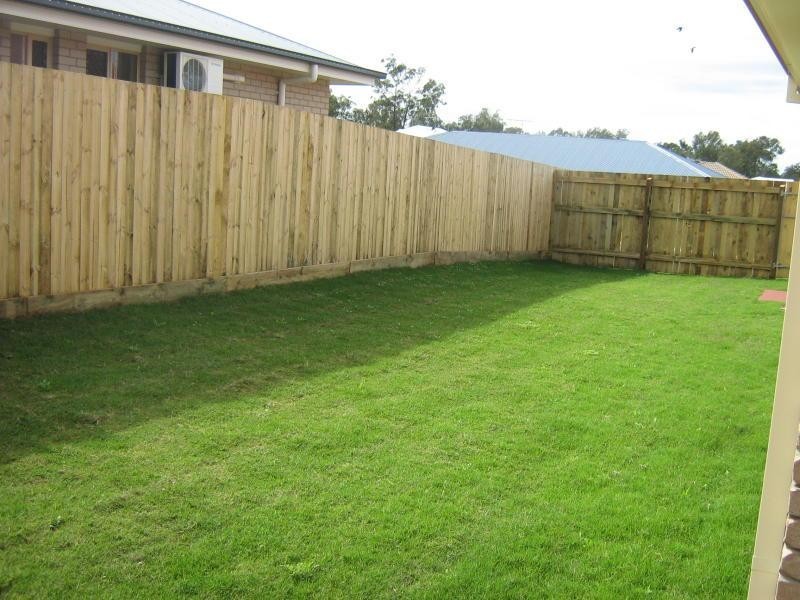 18 Sally Dr, Marsden QLD 4132