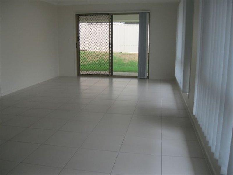 5 Felix Ent, Coomera QLD 4209