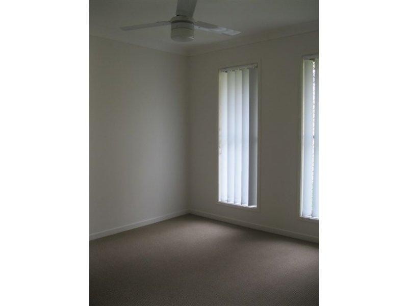 5 Felix Ent, Coomera QLD 4209