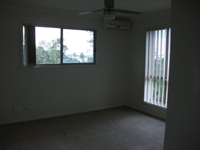 30 Hydrangea  St, Ormeau QLD 4208
