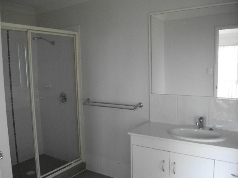 30 Hydrangea  St, Ormeau QLD 4208