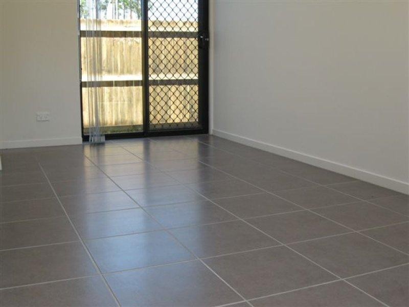 63 Lisa Cres, Coomera QLD 4209