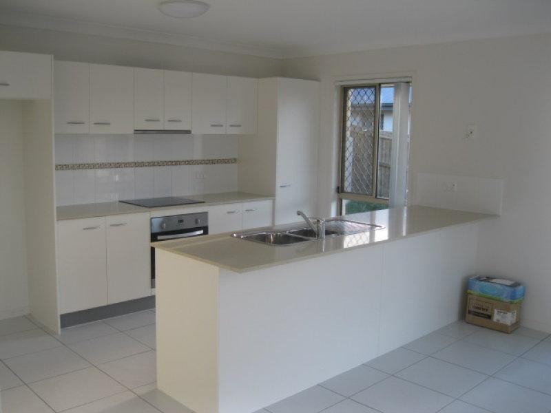 10 Jackeroo  Cres, Gilston QLD 4211