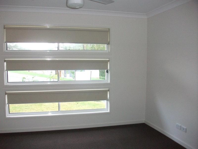 3 Conlan  Ct, Oxenford QLD 4210
