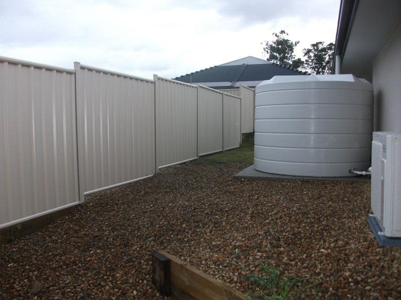 3 Conlan  Ct, Oxenford QLD 4210
