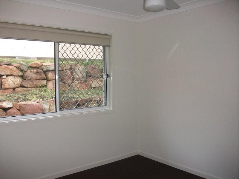 3 Conlan  Ct, Oxenford QLD 4210