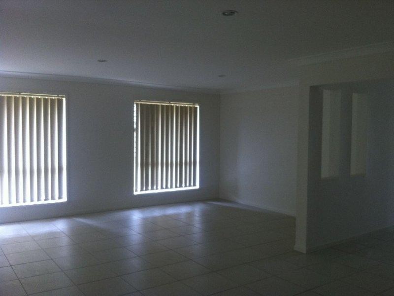 29 Sunridge Cct, Windaroo QLD 4207