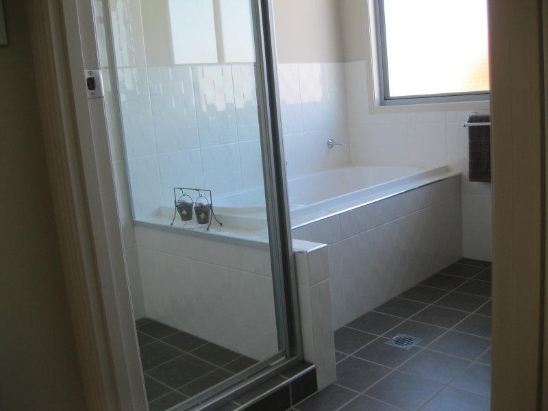 4 Elizabeth St, Coomera QLD 4209