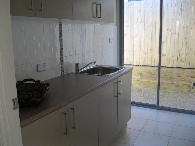 4 Elizabeth St, Coomera QLD 4209