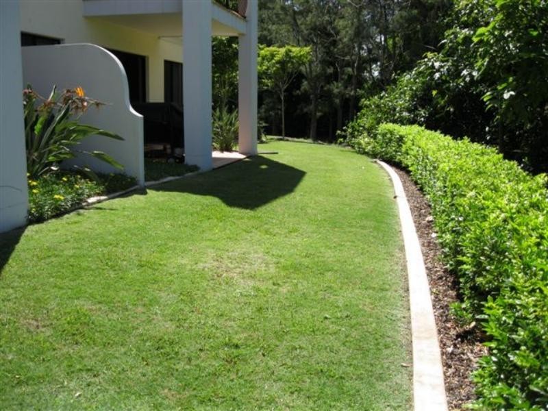 8847 Magnolia Drive East -, Hope Island QLD 4212