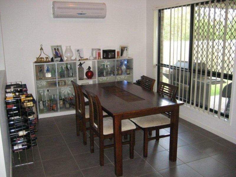 43 Woodlands Bvd, Waterford QLD 4133