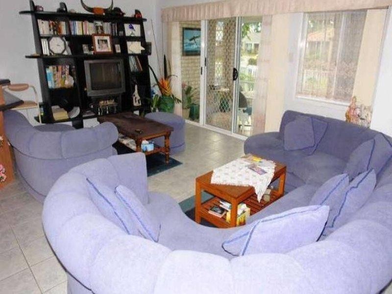 1/6 Linda Way, Upper Coomera QLD 4209