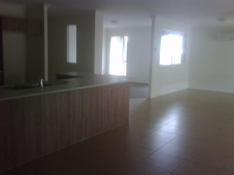 26 Kilkivan Dr, Ormeau QLD 4208
