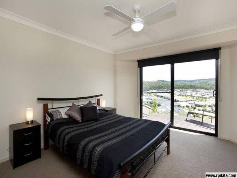 1 Wunburra   Cir, Pacific Pines QLD 4211