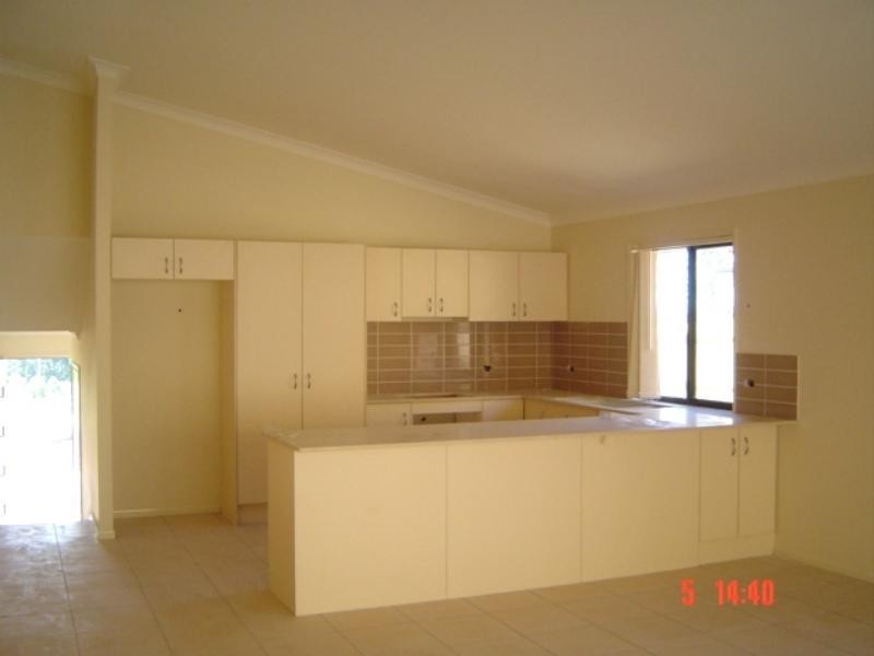 5 Anna Ave, Ormeau QLD 4208