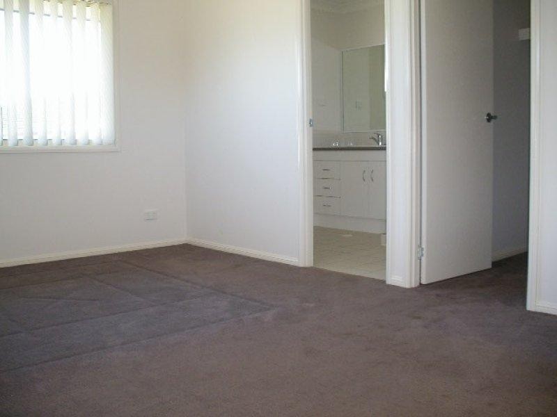 24 Eumundi St, Ormeau QLD 4208