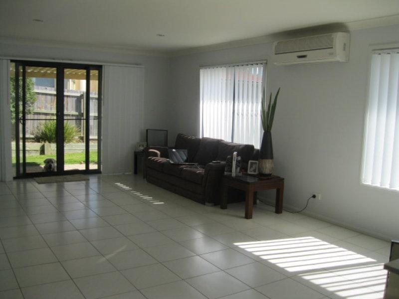 11 Valda Ave, Coomera QLD 4209