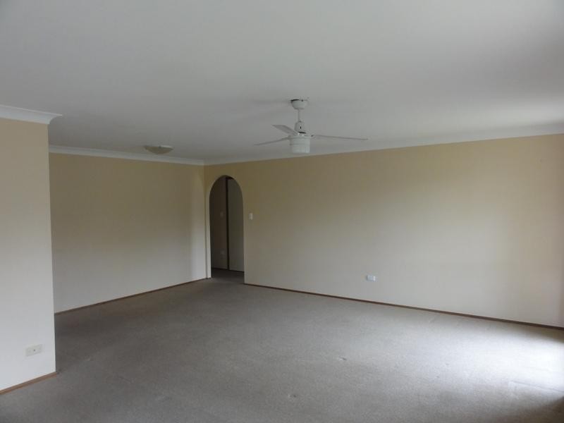 1/411 Bayview St, Paradise Point QLD 4216