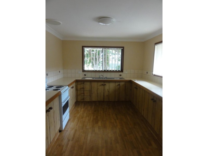 1/411 Bayview St, Paradise Point QLD 4216