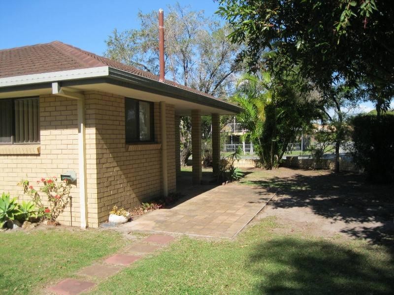 1/411 Bayview St, Paradise Point QLD 4216