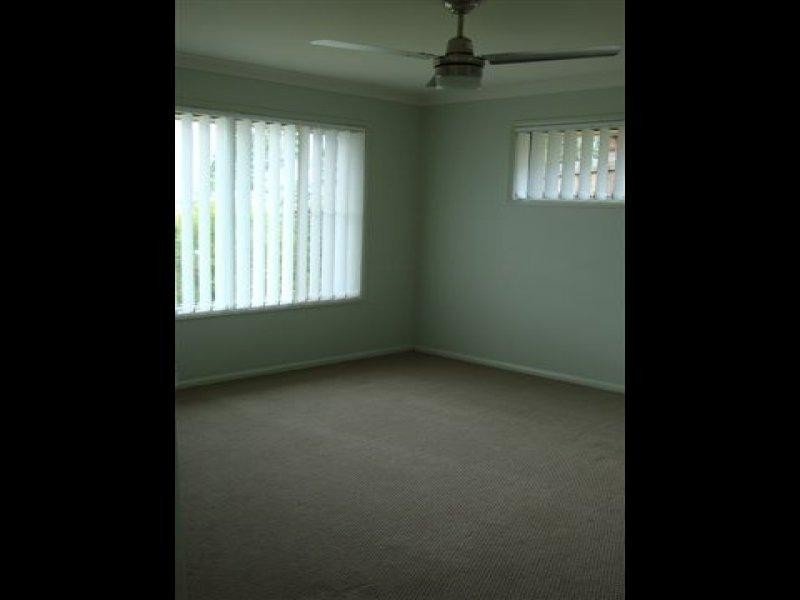 3 Anna Ave, Ormeau QLD 4208