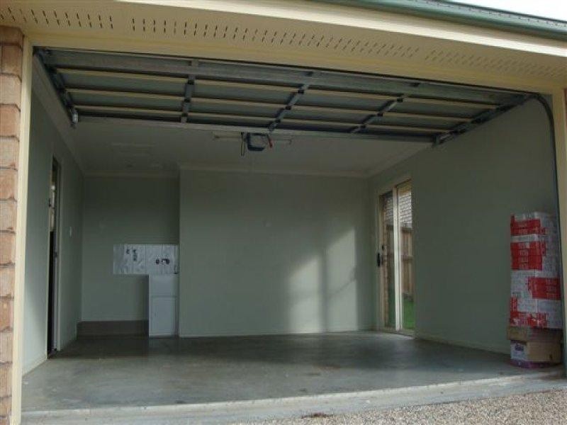 3 Anna Ave, Ormeau QLD 4208