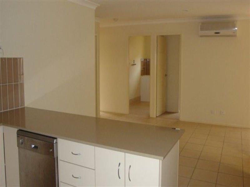 1/10 Jonquil St, Ormeau QLD 4208