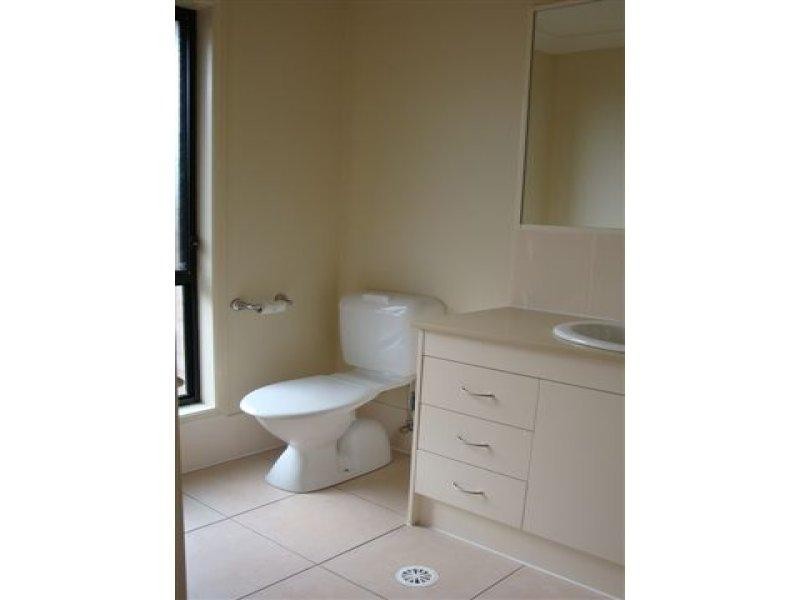 1/10 Jonquil St, Ormeau QLD 4208