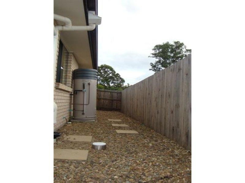 1/10 Jonquil St, Ormeau QLD 4208