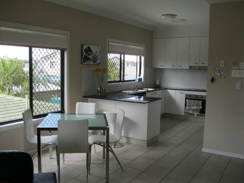 1/26 Muscovey  Ave, Paradise Point QLD 4216