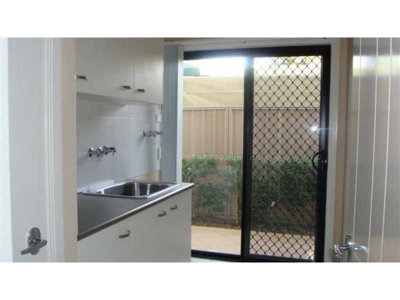 1/26 Muscovey  Ave, Paradise Point QLD 4216